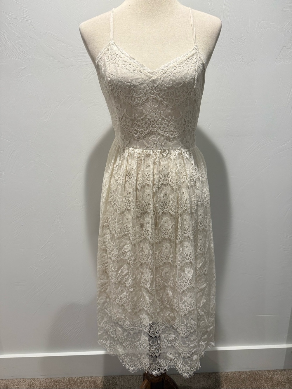 Abercrombie & Fitch white/cream lace midi dress